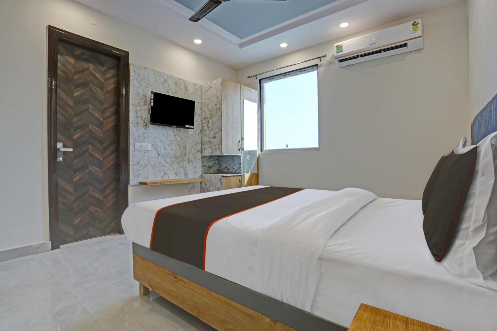Townhouse Vip Grand Hotel Delhi  Eksteriør billede